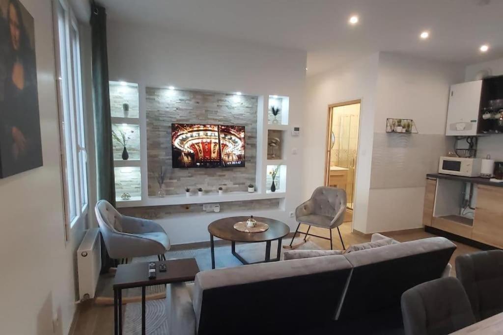 Les Suite Appartement A Chalon Sur Saone Extérieur photo